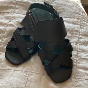 Like New Wilder Sandals size 8